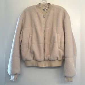 COS Cropped Teddy Bomber Jacket in oatmeal cream. 🔥🔥🔥